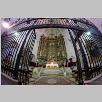 Caceres, Iglesia de Santiago, photo saltaconmigo.com,.jpg